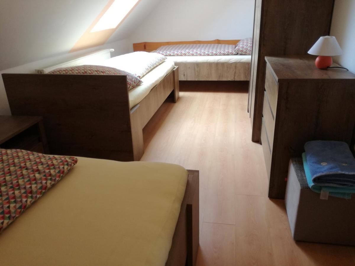 Lenko - Near Thermal Aquapark Tatralandia Apartament Liptowski Mikułasz